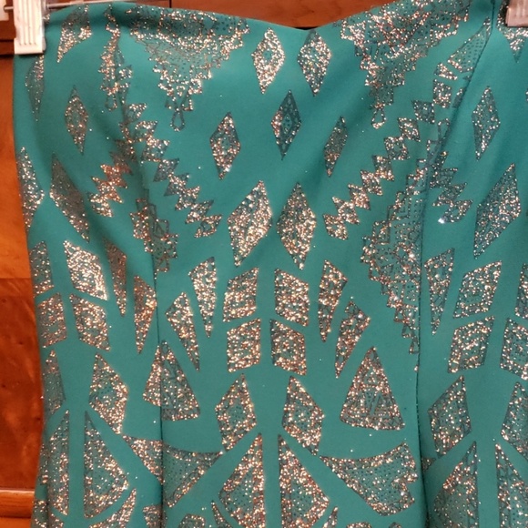 Jump Apparel Green & Silver Sequin Dress SZ 1/2 - Picture 2 of 7